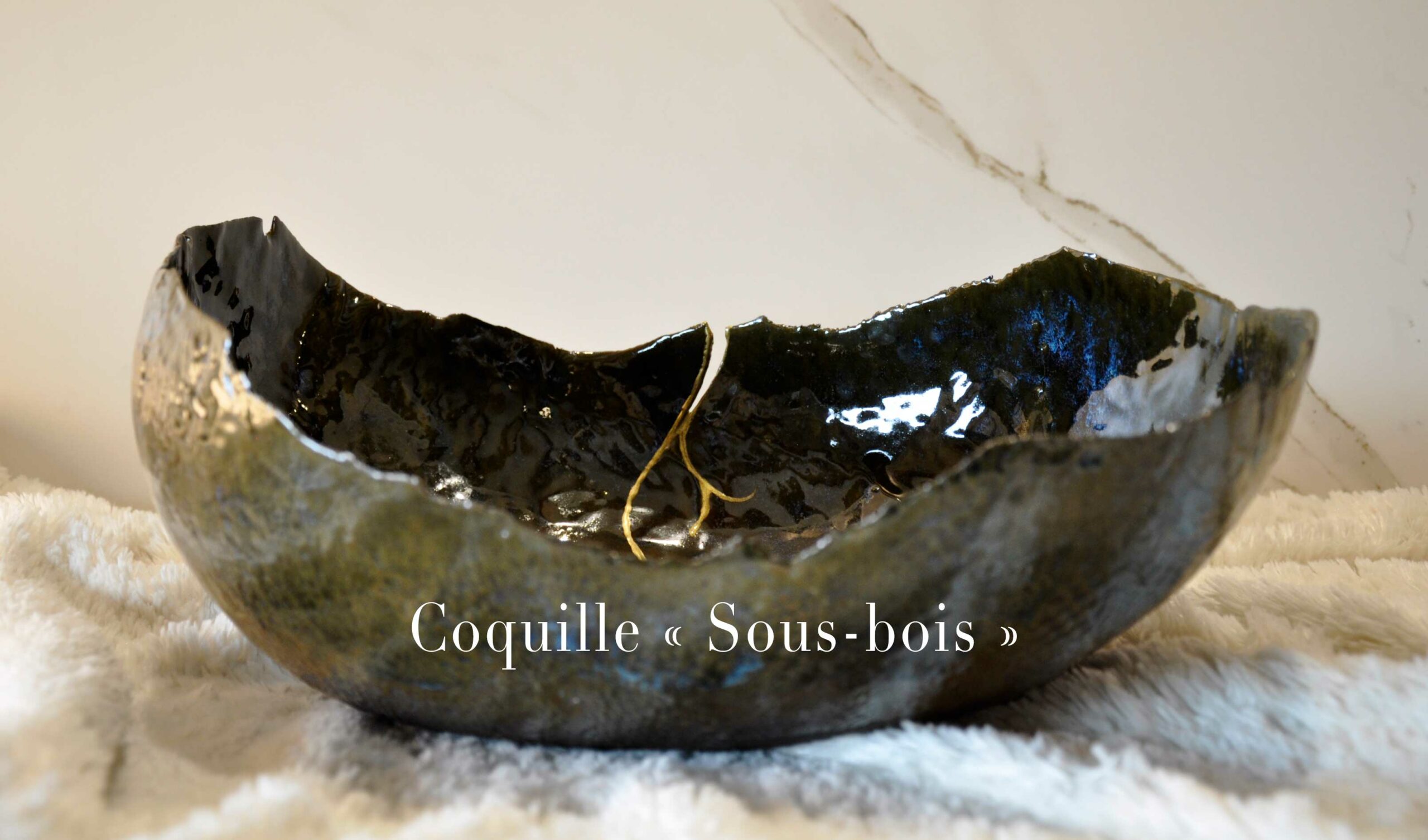 Grande Coquille " Sous-bois " - L 42 cm x P 31 cm x H 17 cm - Pièce unique en céramique