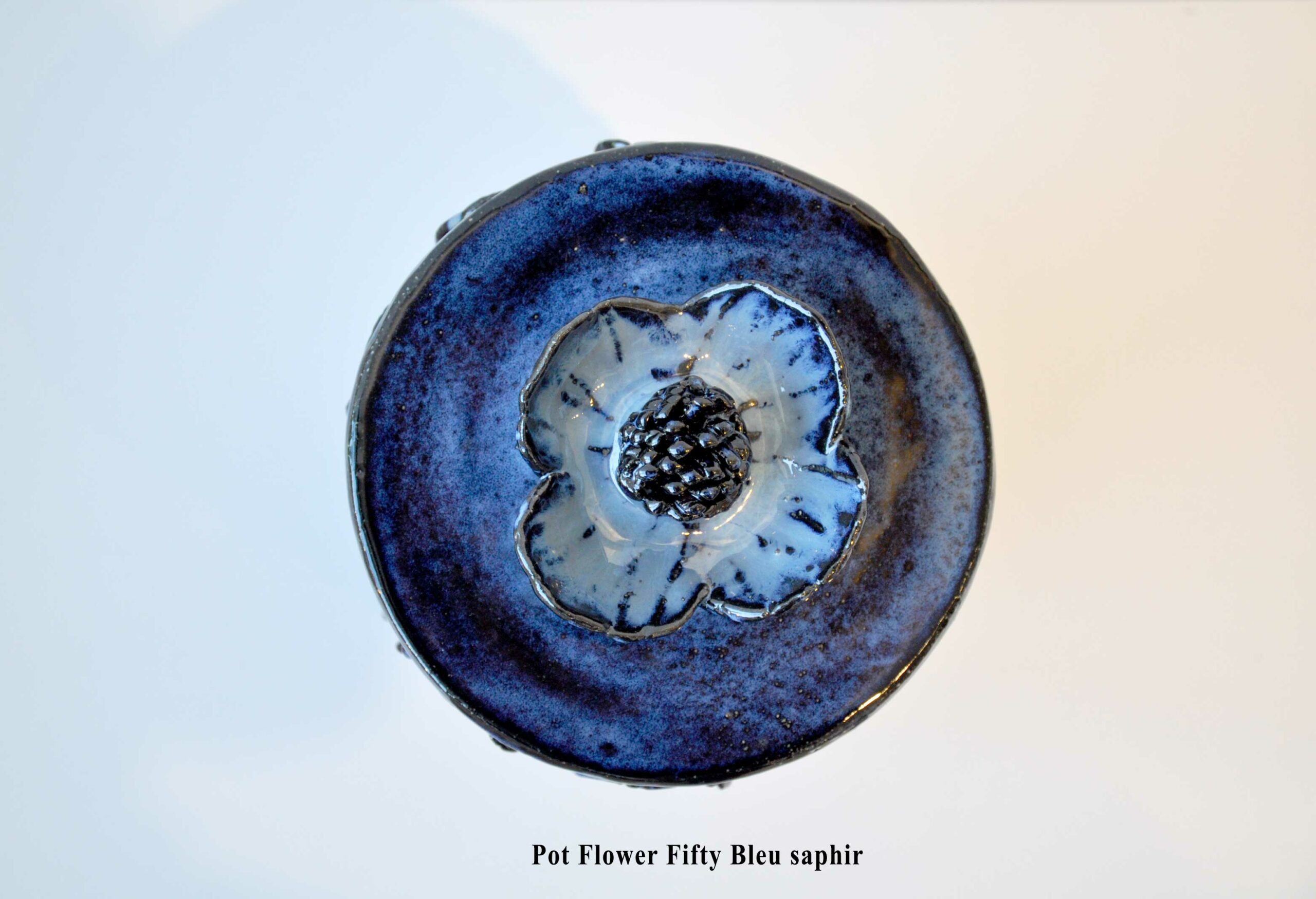 Pot Flower Fifty Bleu saphir - Pièce unique en céramique - Diamètre 14,50 cm x H 25 cm