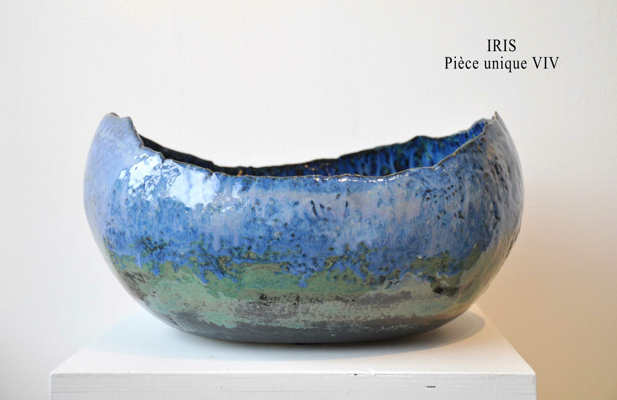 Grande Coquille " IRIS "- Pièce unique en céramique - L 39 cm x P 35 cm x h 120 cm