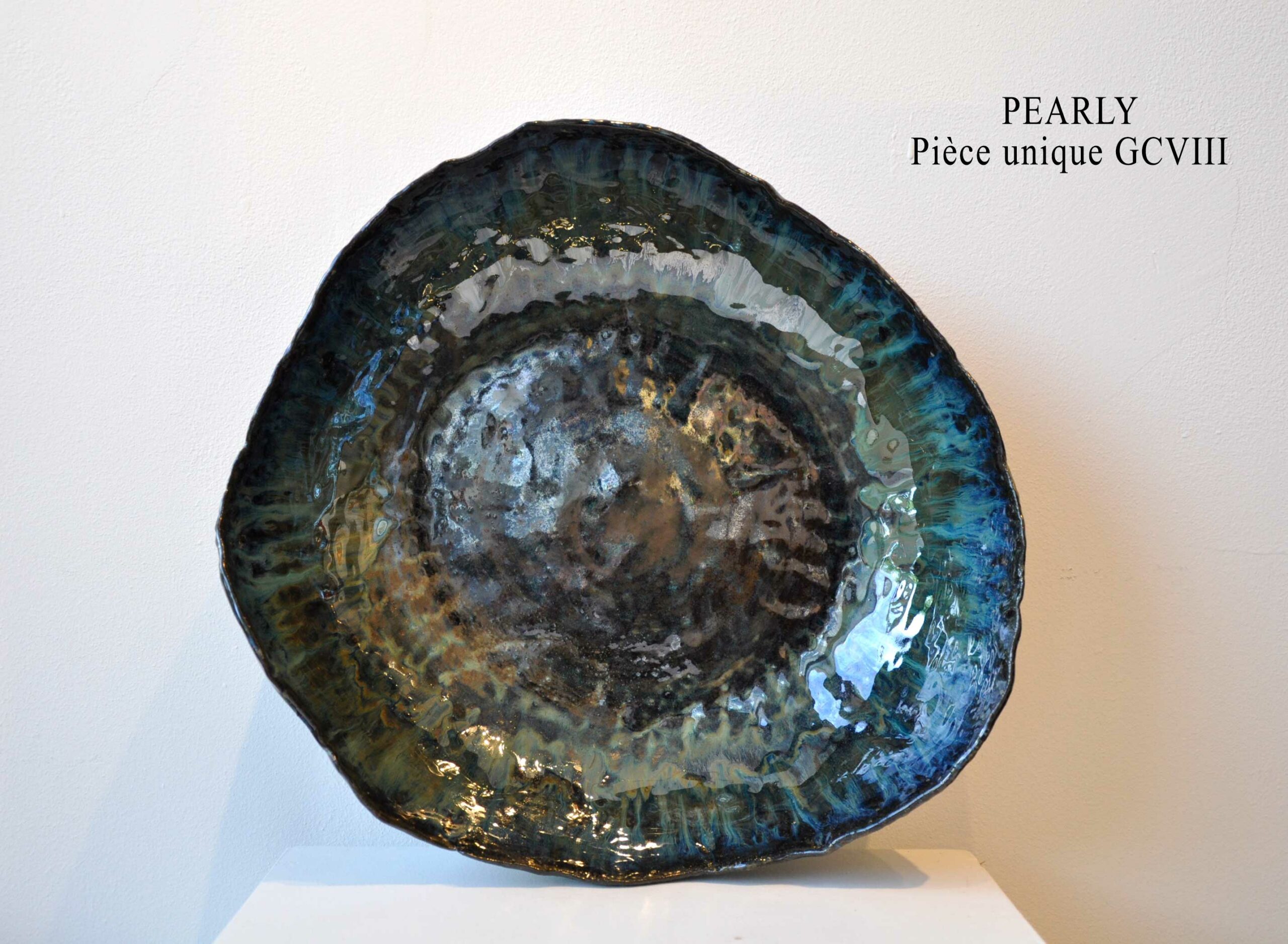 Grande Coquille " PEARLY "- Pièce unique en céramique - L 37 cm x P 35 cm x h 14 cm